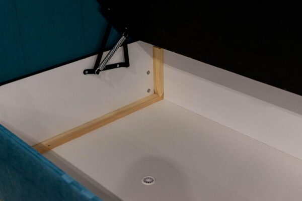 CREATOR: gd-jpeg v1.0 (using IJG JPEG v62), quality = 100 TYP50 boxspring ágy